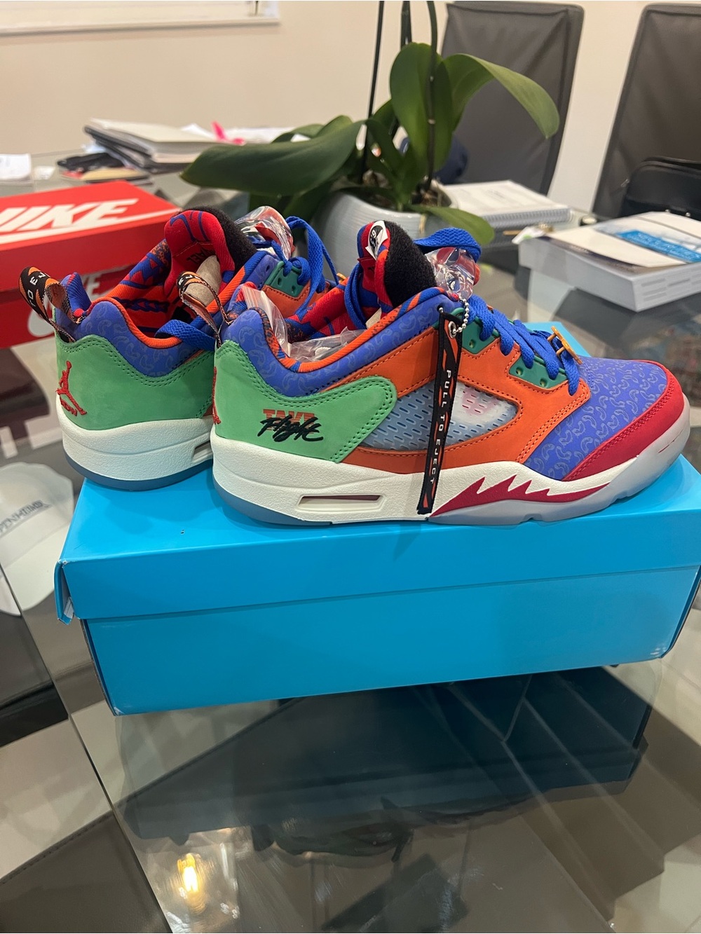 Air Jordan 5 retro low DB Hyper Royal & Orange grade school 6.5 woman’s 8.